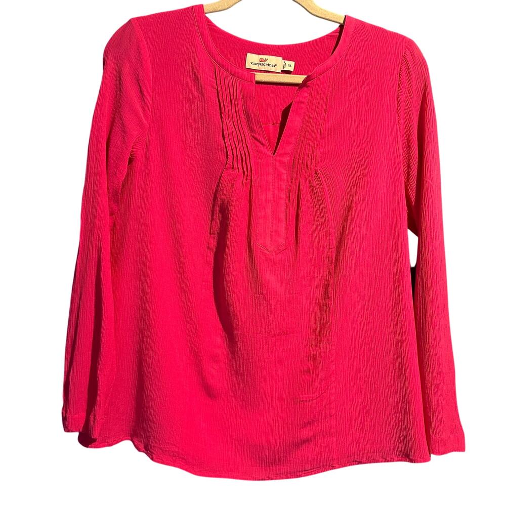 Vineyard Vines Size XSmall Hot Pink Blouse Pintuck details lined pretty feminine
